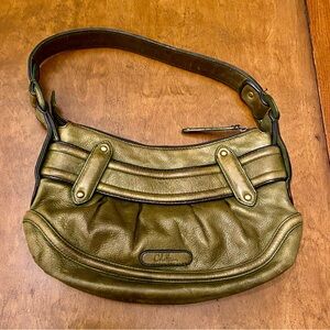 Ladies Coke Haan leather purse w dust bag